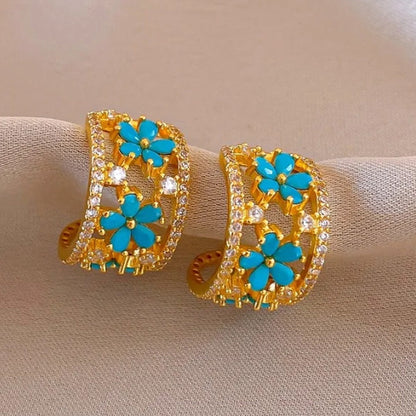 Tahlia Bloom Hoops
