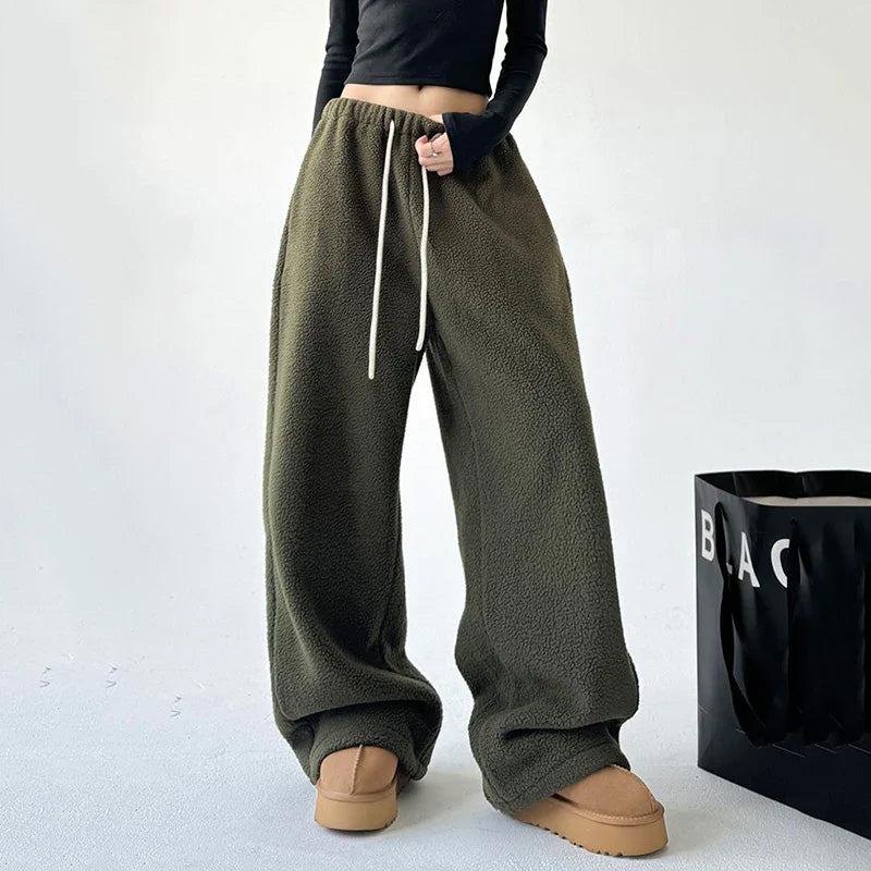 Harper Wide-Leg Fleece Pants
