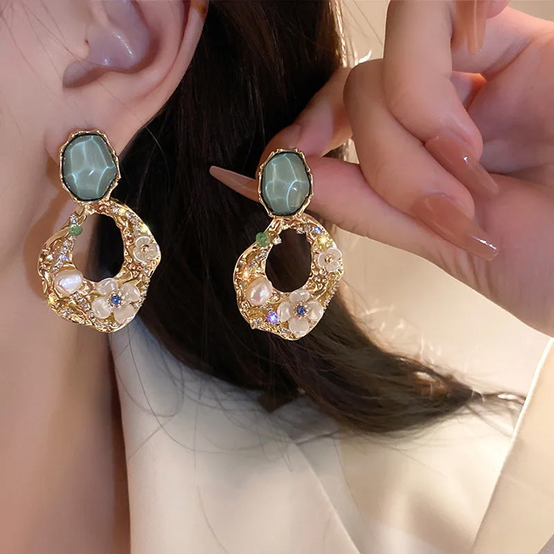 Willow Emerald Bloom Earrings