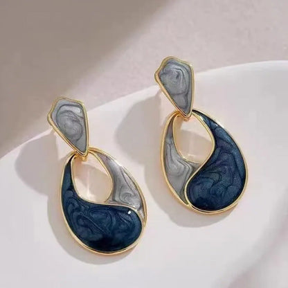 Mila Ocean Drop Earrings