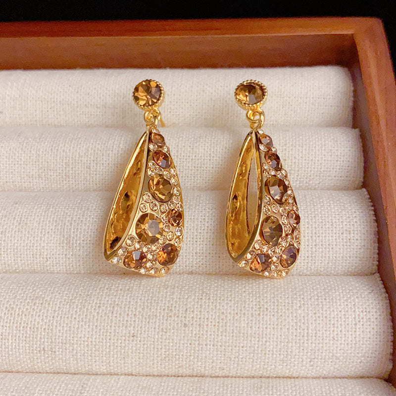 Harper Drop Earrings