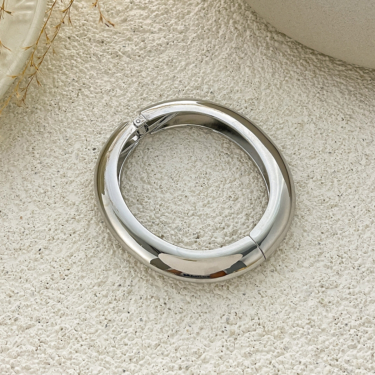 Velora Bangles