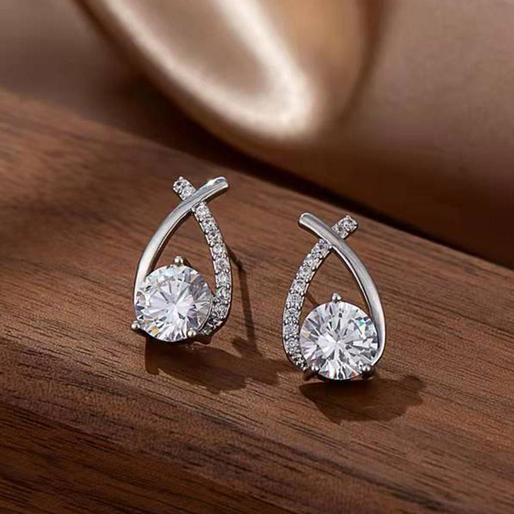 Aurora Curve Stud Earrings