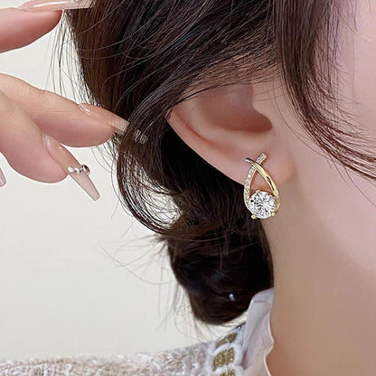 Aurora Curve Stud Earrings