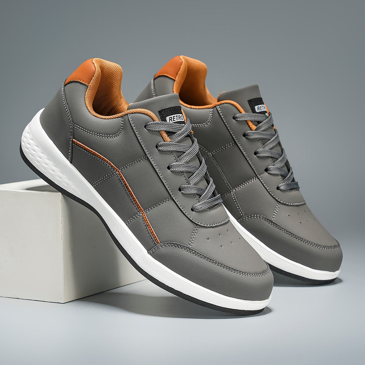 Arden Sneaker