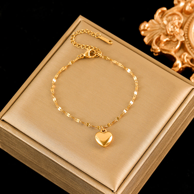 Aurevelle Charms