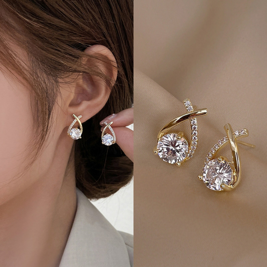 Aurora Curve Stud Earrings